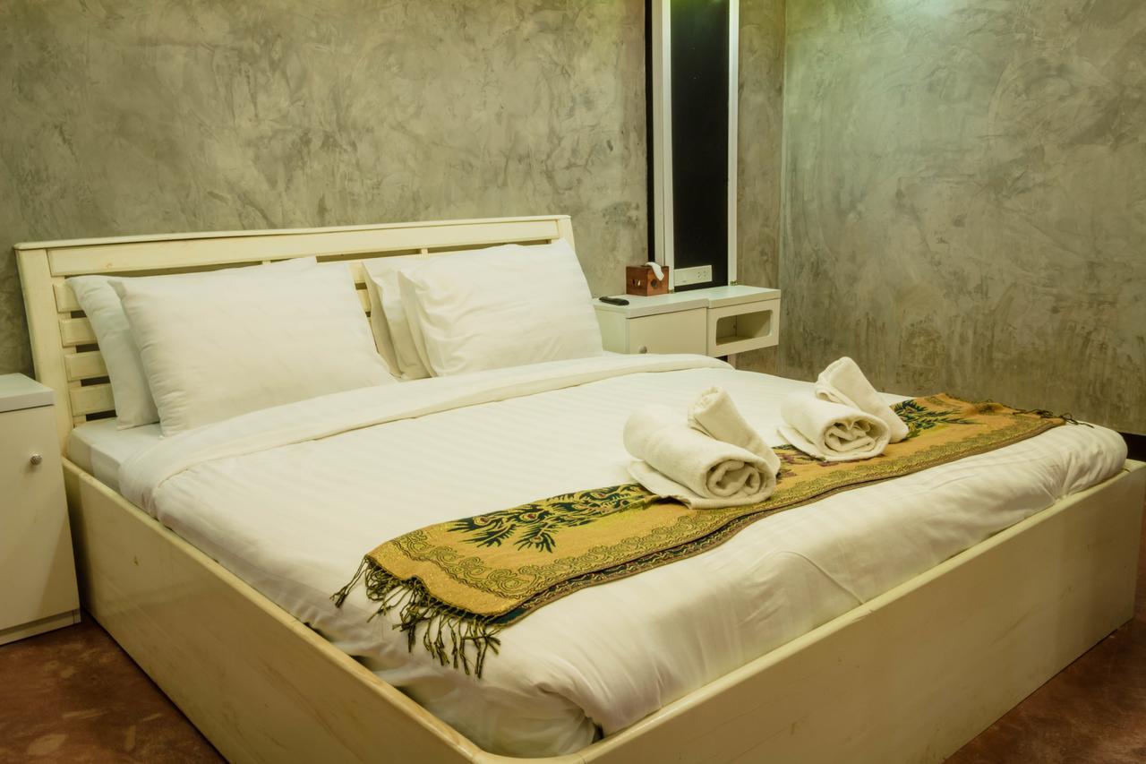 The Riverpool Resort And Spa Kanchanaburi Luaran gambar