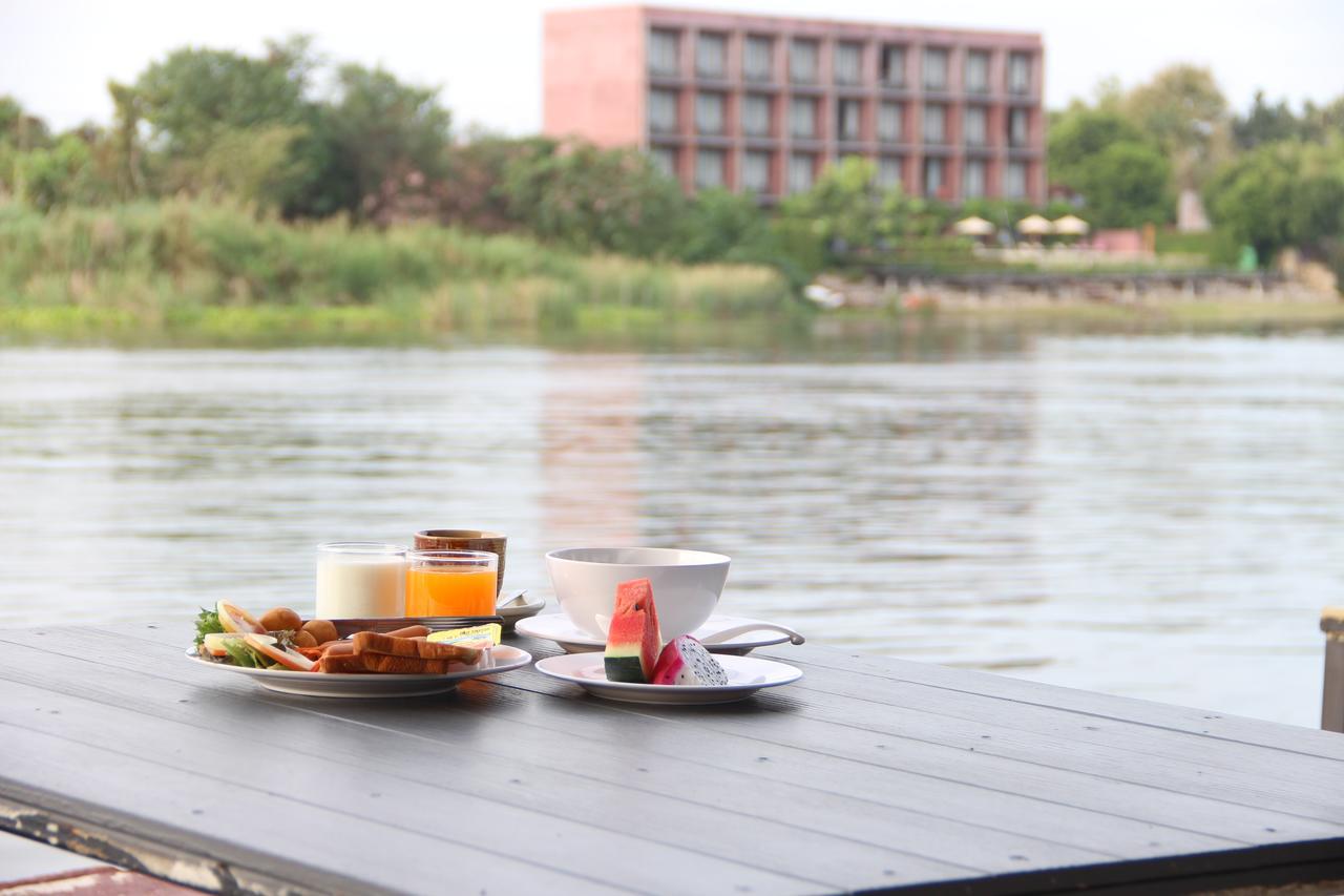 The Riverpool Resort And Spa Kanchanaburi Luaran gambar