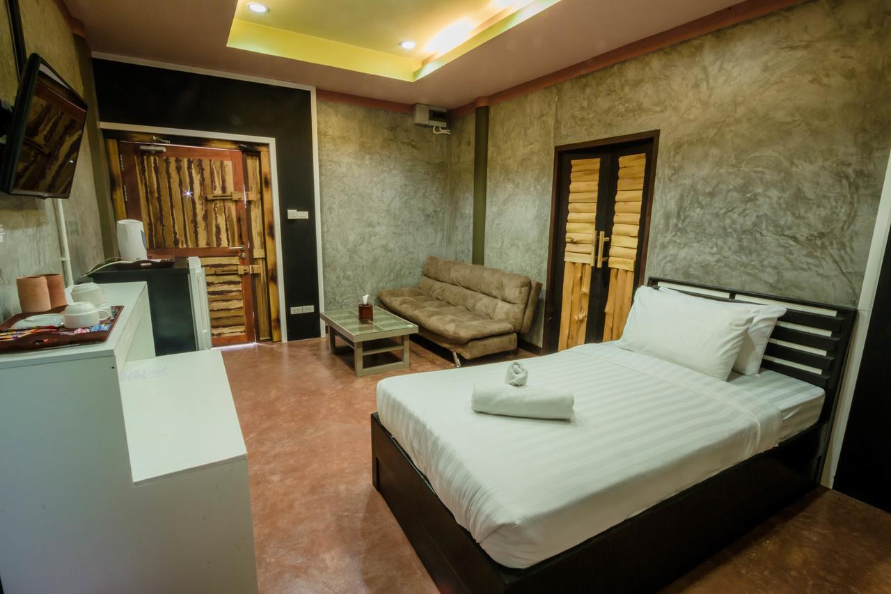 The Riverpool Resort And Spa Kanchanaburi Luaran gambar