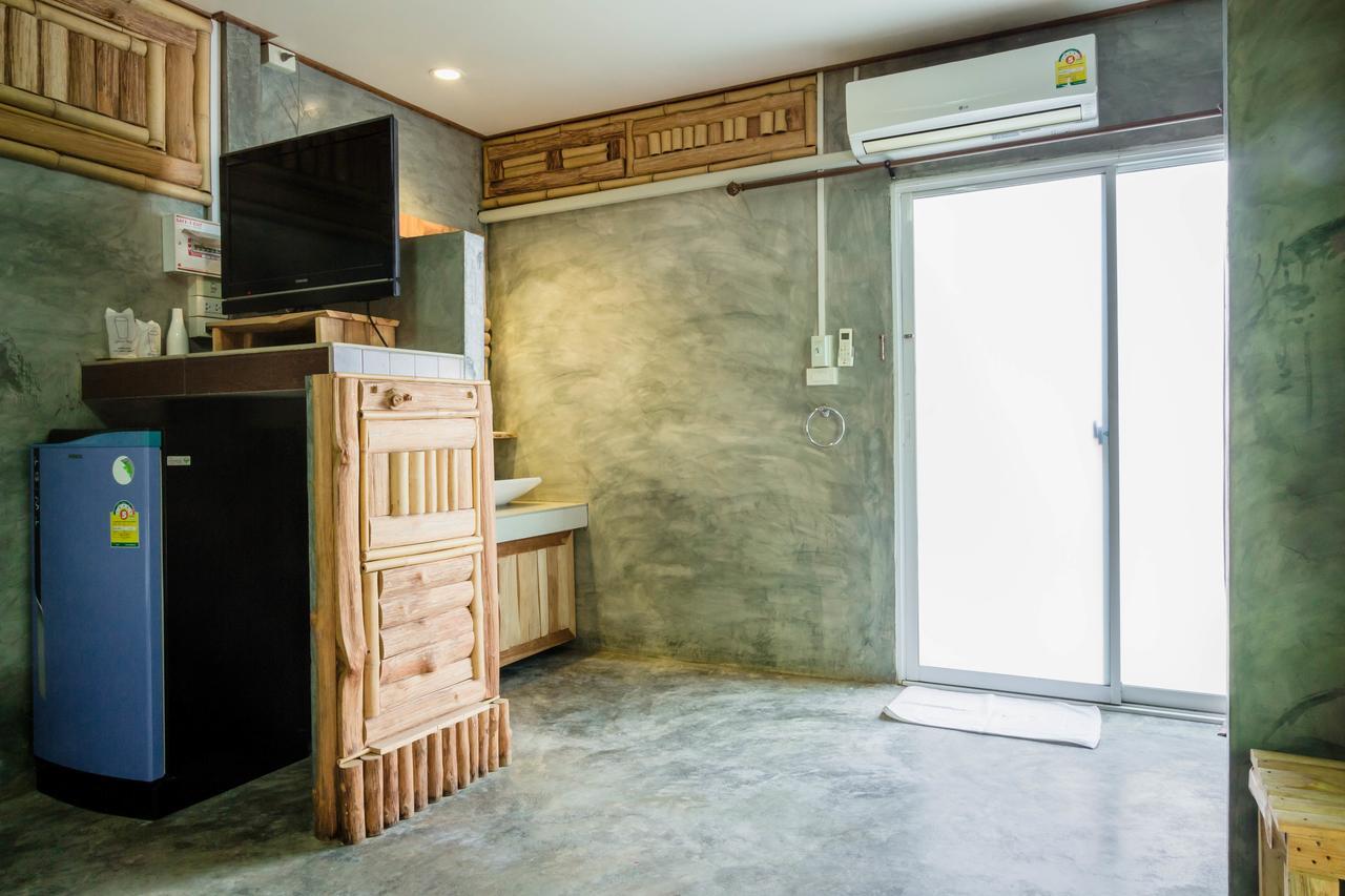 The Riverpool Resort And Spa Kanchanaburi Luaran gambar