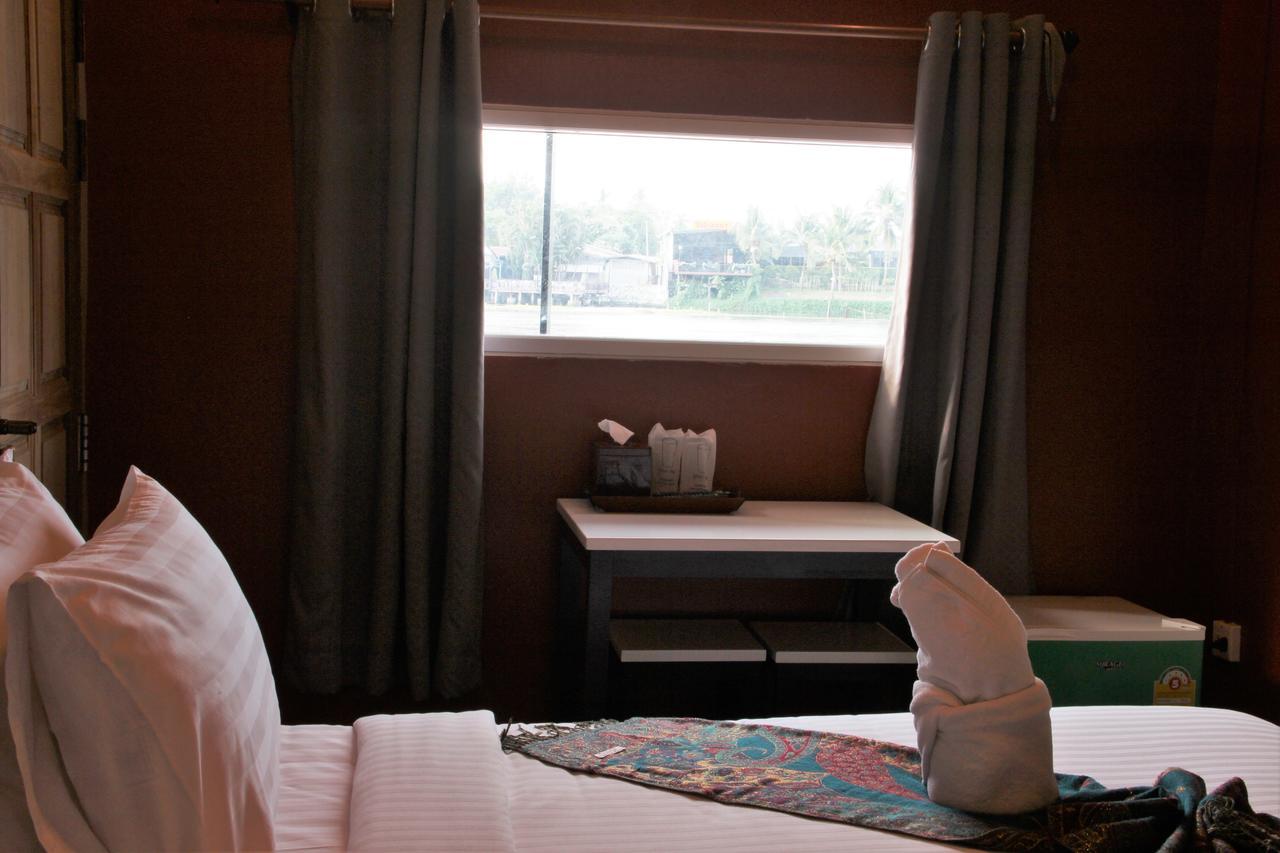 The Riverpool Resort And Spa Kanchanaburi Luaran gambar