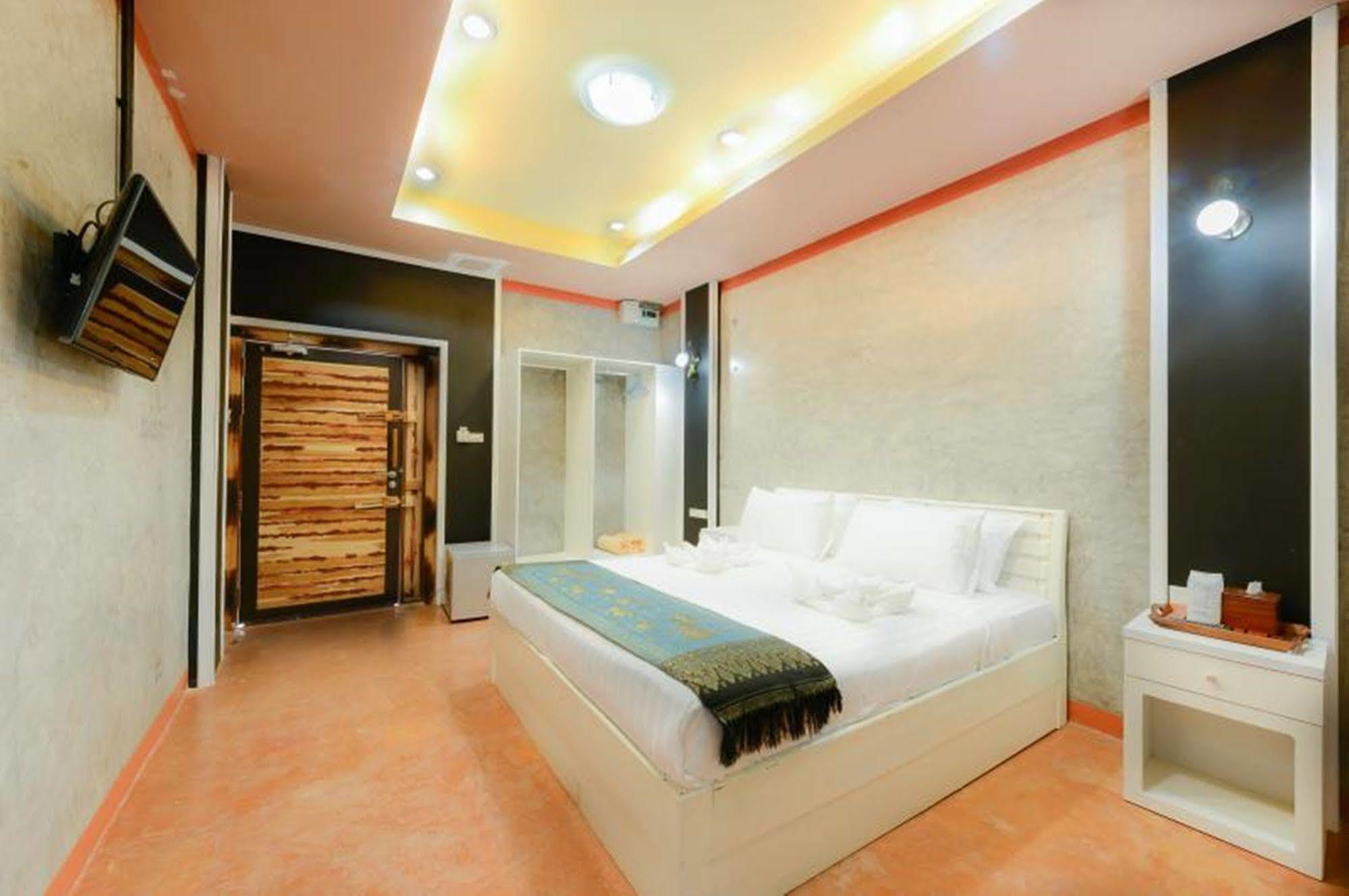 The Riverpool Resort And Spa Kanchanaburi Luaran gambar
